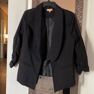 Takara women’s blazer size large black